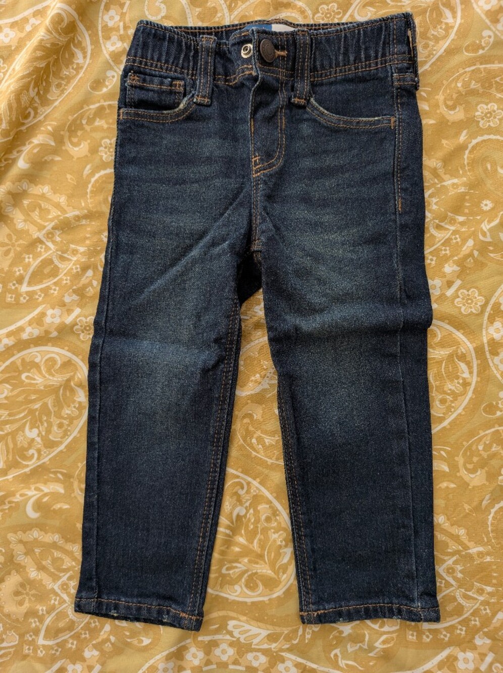 🍎 2 for $5 Jeans - 2T